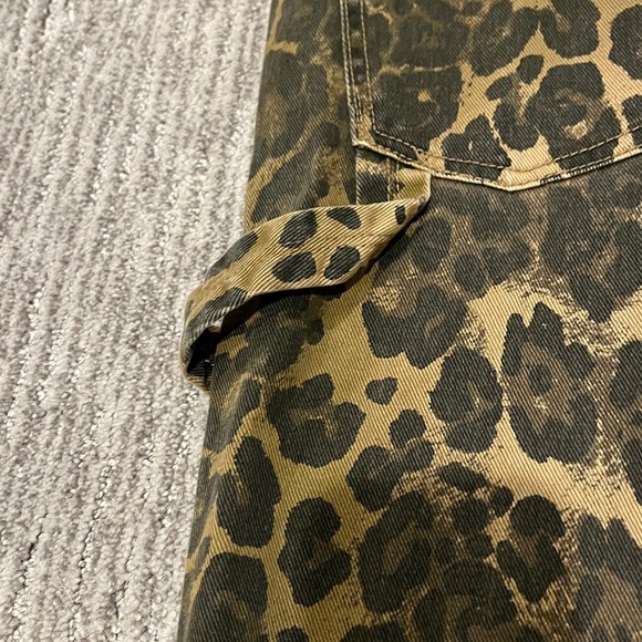 RSQ Leopard Print Women Straight/wide Leg Jeans - Brown and Black size 24 - Picture 6 of 9